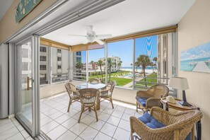 Interior - Island House Beach Resort 12N (Siesta Key)