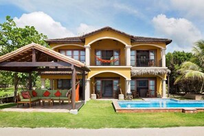 Exterior - Casa Cantamar: Inviting outdoor space right on the sand (Hacienda Iguana)