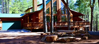 Beautiful Forest Lakes home-best of getting away w/ Starlink WiFi & EV charging