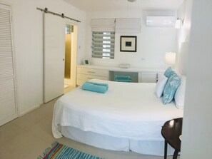 1 bedroom, in-room safe, desk, iron/ironing board