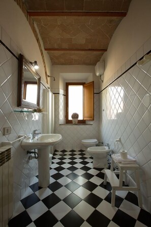 Haartrockner, Handtücher