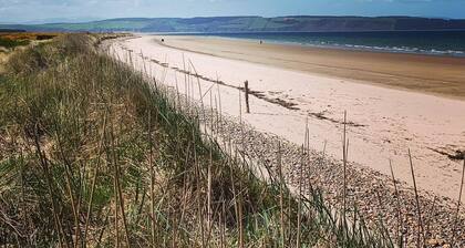 Cosy Cottage by the Sea - a cute fisherman house - Nairn, Highlands
Pet friendly