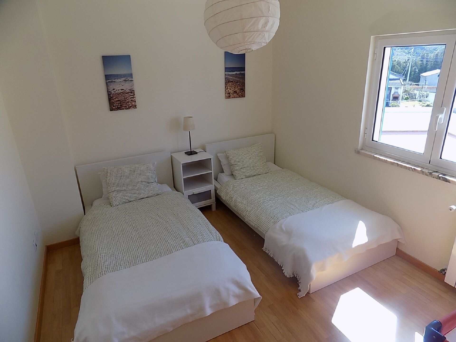 3 多间卧室、熨斗/熨衣板、WiFi、床单