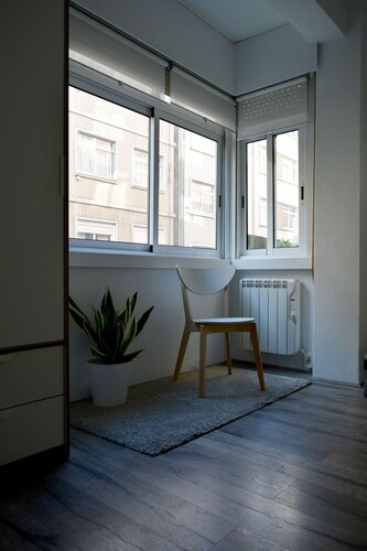 KUNSTERFAHRUNG! WIFI, NETFLIX, DOWNTOWN