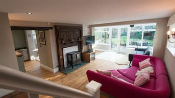 Smart TV, DVD player, books, music library