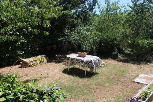 Ferme dans un village médiéval entre l'Ombrie et la Toscane