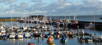 Beautiful Seaside Cottage, sleeps 5 & dog friendly  