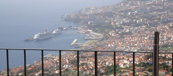 Spazioso appartamento, Splendida vista mare e montagna