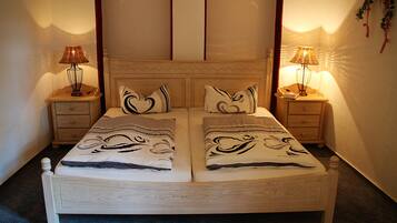 2 dormitoris, escriptori, wifi gratuïta i roba de llit