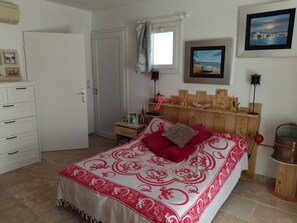 3 habitaciones, tabla de planchar con plancha y wifi gratis 