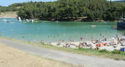 Agréable gßte dans lieu calme sur petit hameau à 15 mn de Carcassonne