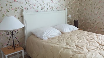 2 slaapkamers, een strijkplank/strijkijzer, gratis wifi