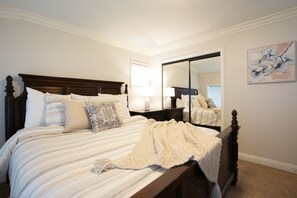 5 bedrooms, iron/ironing board, free WiFi, bed sheets