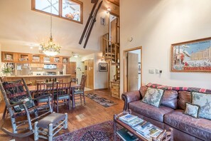 Smart TV, fireplace, DVD player, books