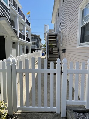 Property grounds - Disinfected after every stay- BEACH BLOCK-Ocean City NJ- Beach Tags - 4BD, 2BTH (Ocean City)