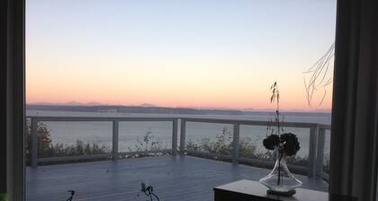 Luontoystävän vetäytyminen uskomattomine näkymin laivaväylillä ja kaskadeilla