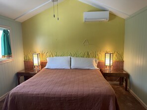 1 chambre, fer et planche à repasser, accès au Wi-Fi (inclus)