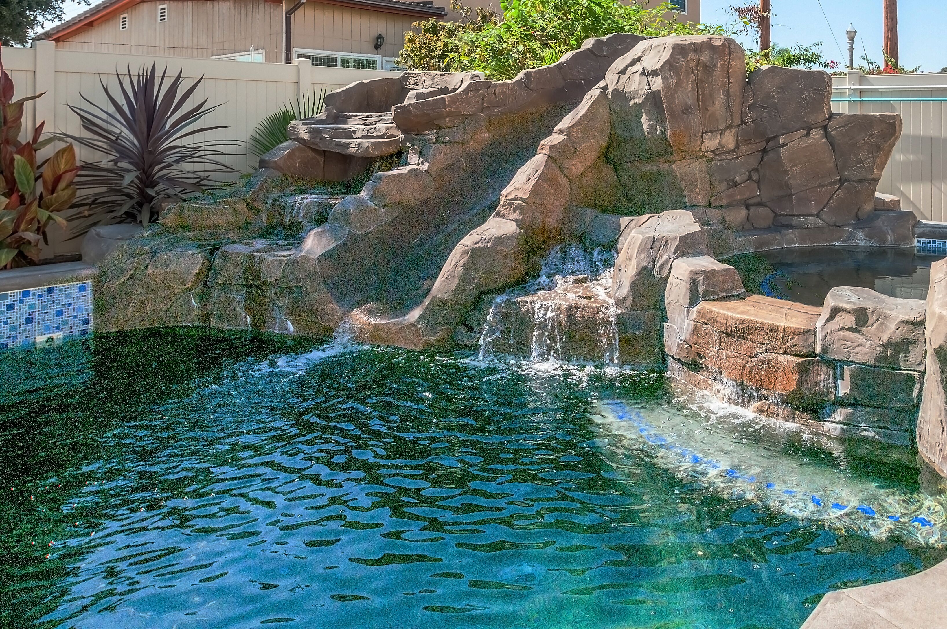 Funtierland + La Casa De Mickey + Close to Disney + Shared Pool and Splash Pad +