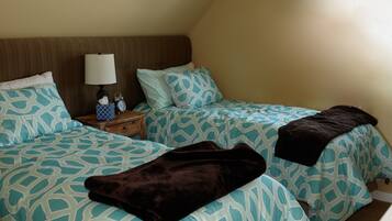 2 dormitorios, tabla de planchar con plancha, wifi gratis y ropa de cama