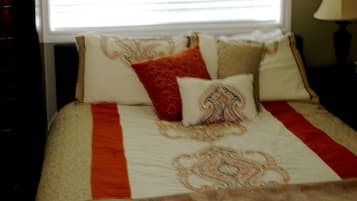 2 bedrooms, desk, iron/ironing board, free WiFi