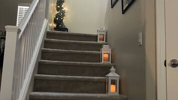 Family House, 5 Bedrooms, Non Smoking | 5 bedrooms, free WiFi