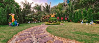 Baan Suan  Meetang Resort