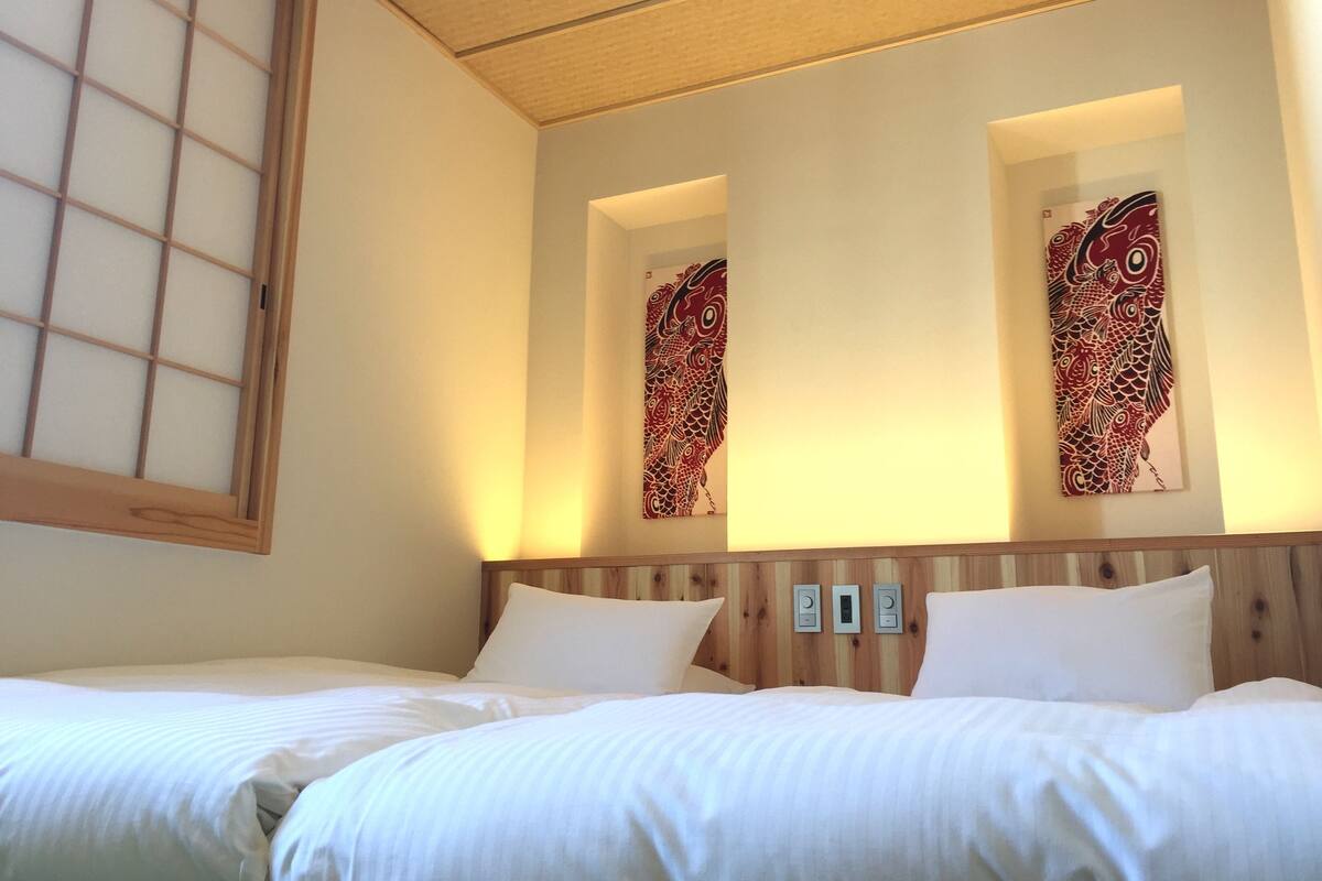 Down duvets, in-room safe, laptop workspace, free WiFi