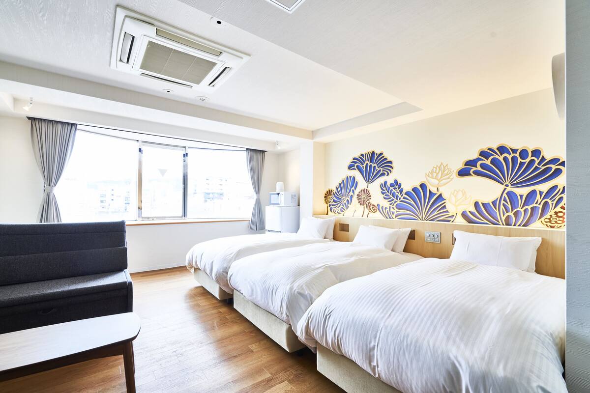 Down duvets, in-room safe, laptop workspace, free WiFi