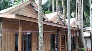 Property grounds - Green Valley Resort (Port Blair)