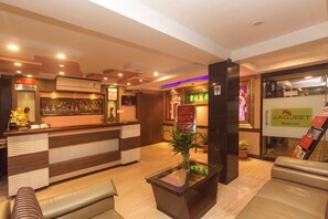 Lobby - Jagjeet Balaji Inn (Siliguri)