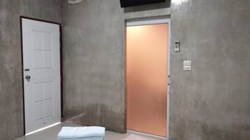 Standard Double Room | Free WiFi