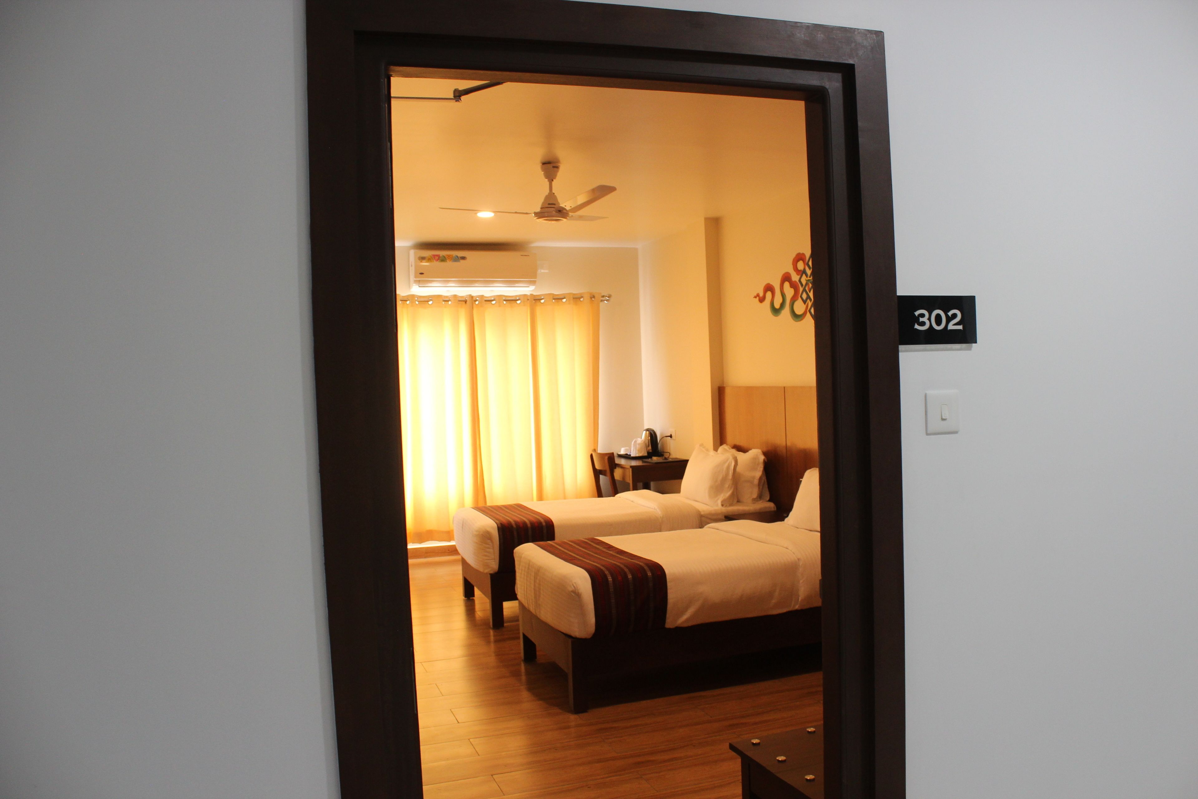 Family Suite, 2 Twin Beds, Non Smoking | Desk, blackout drapes, soundproofing, iron/ironing board