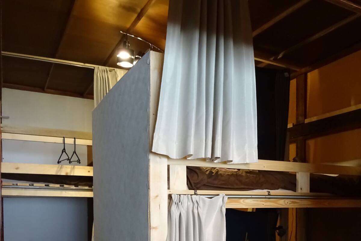 In-room safe, blackout drapes, free WiFi