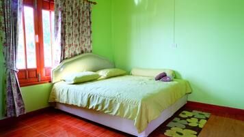 Family Room | Free WiFi