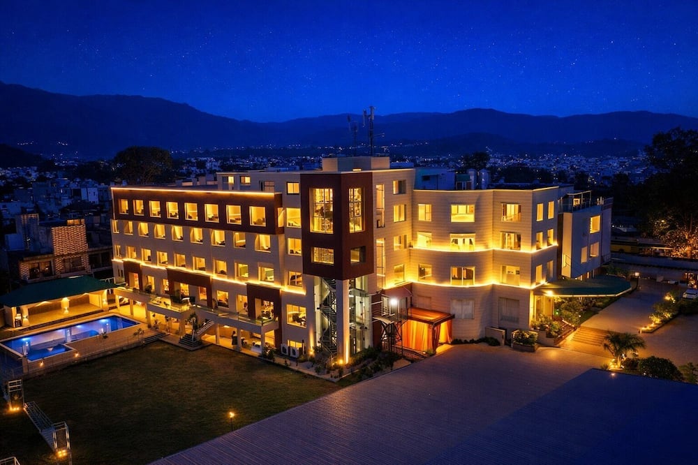 Hotel Classic Residency - Pratha
