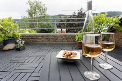 Modern 70 sqm apartment with a large roof terrace