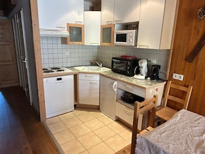 Fridge, microwave, dishwasher