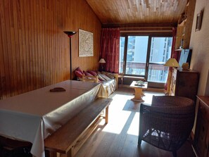 TV - Comfortable 80sqm duplex in Tignes, 4 bedrooms, near slopes (Tignes)