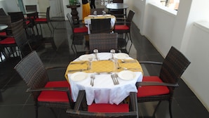 Restaurant - Pyramid Hotel Zanzibar (Zanzibar Town)