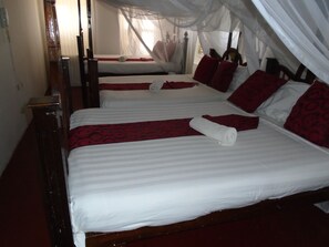 Kamar Triple | Wi-Fi gratis dan seprai linen