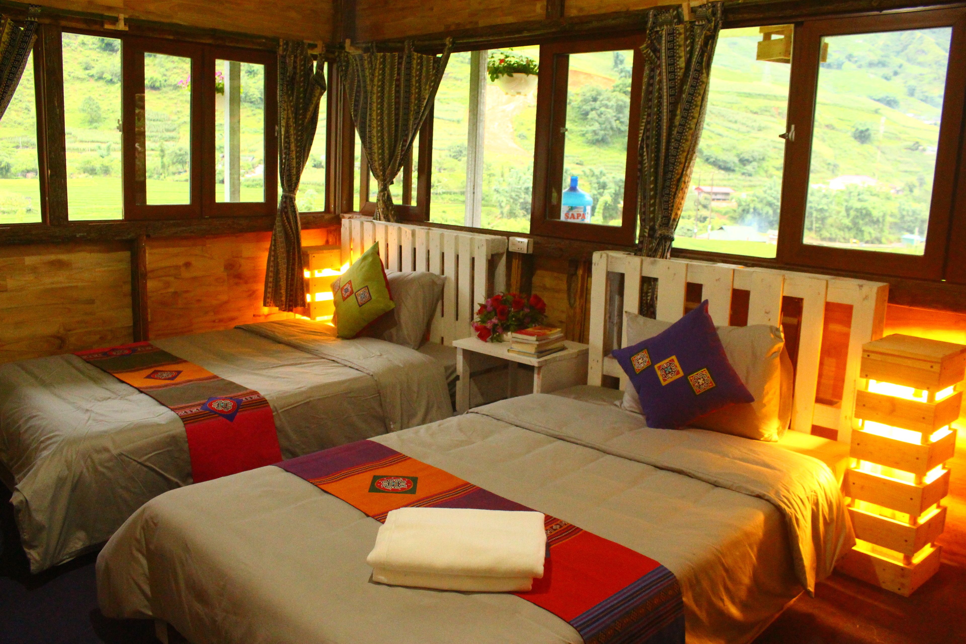 Twin Room | Desk, free WiFi