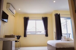 Standard Room | Free WiFi, bed sheets