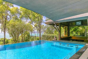 Outdoor pool - Balinese Resort Style House, sea views, wet edge pool (Woodwark)