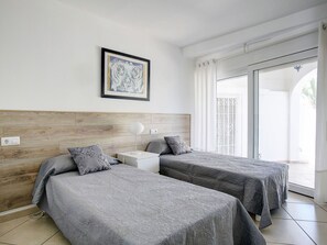 2 slaapkamers, reisbedje, gratis wifi