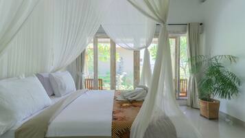 Deluxe-Doppelzimmer | Schreibtisch, schallisolierte Zimmer, Zustellbetten, kostenloses WLAN