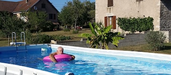 Gîte per night from 1 TO 6 PERS 72 to &86 M² WITH MONDON TERRACE & SWIMMING POOL