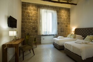 Superior Double or Twin Room (Terra mia) | Egyptian cotton sheets, premium bedding, down comforters, free minibar