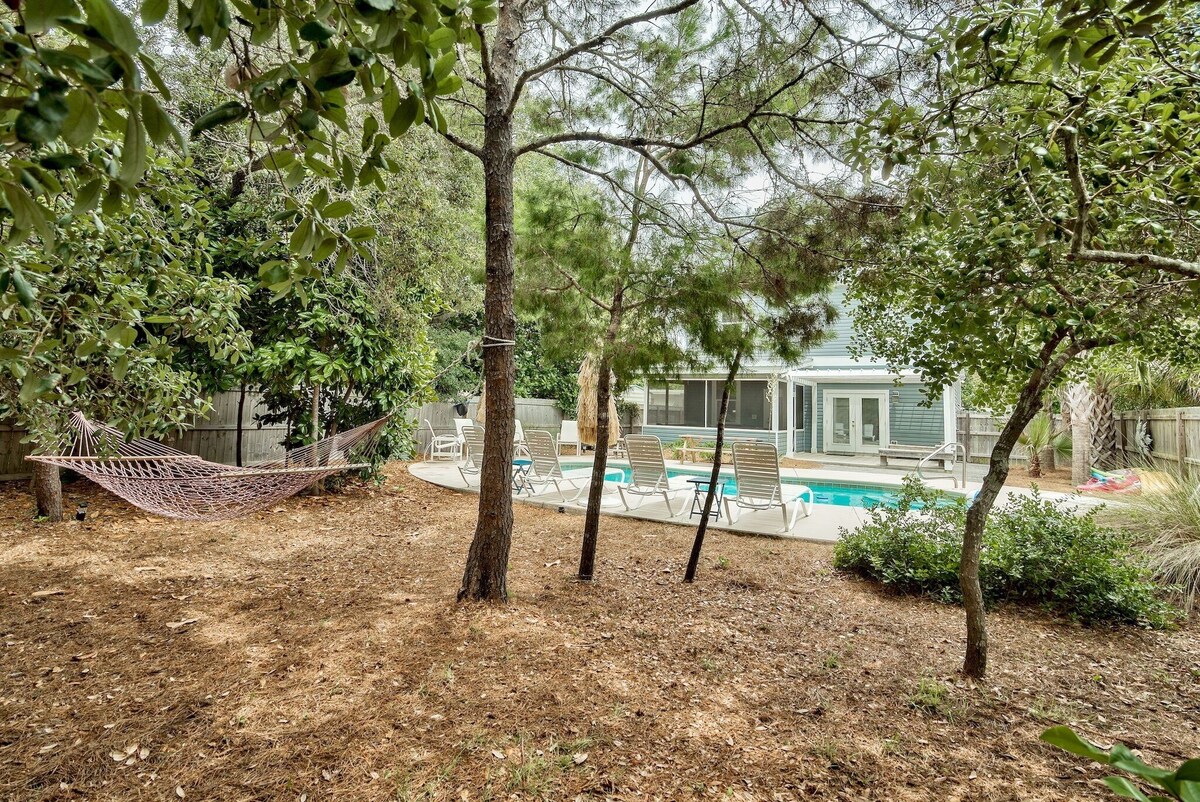 Photo 12 of 6 Bed 6 Bath with Private Heated Pool. 1 block to Beach!