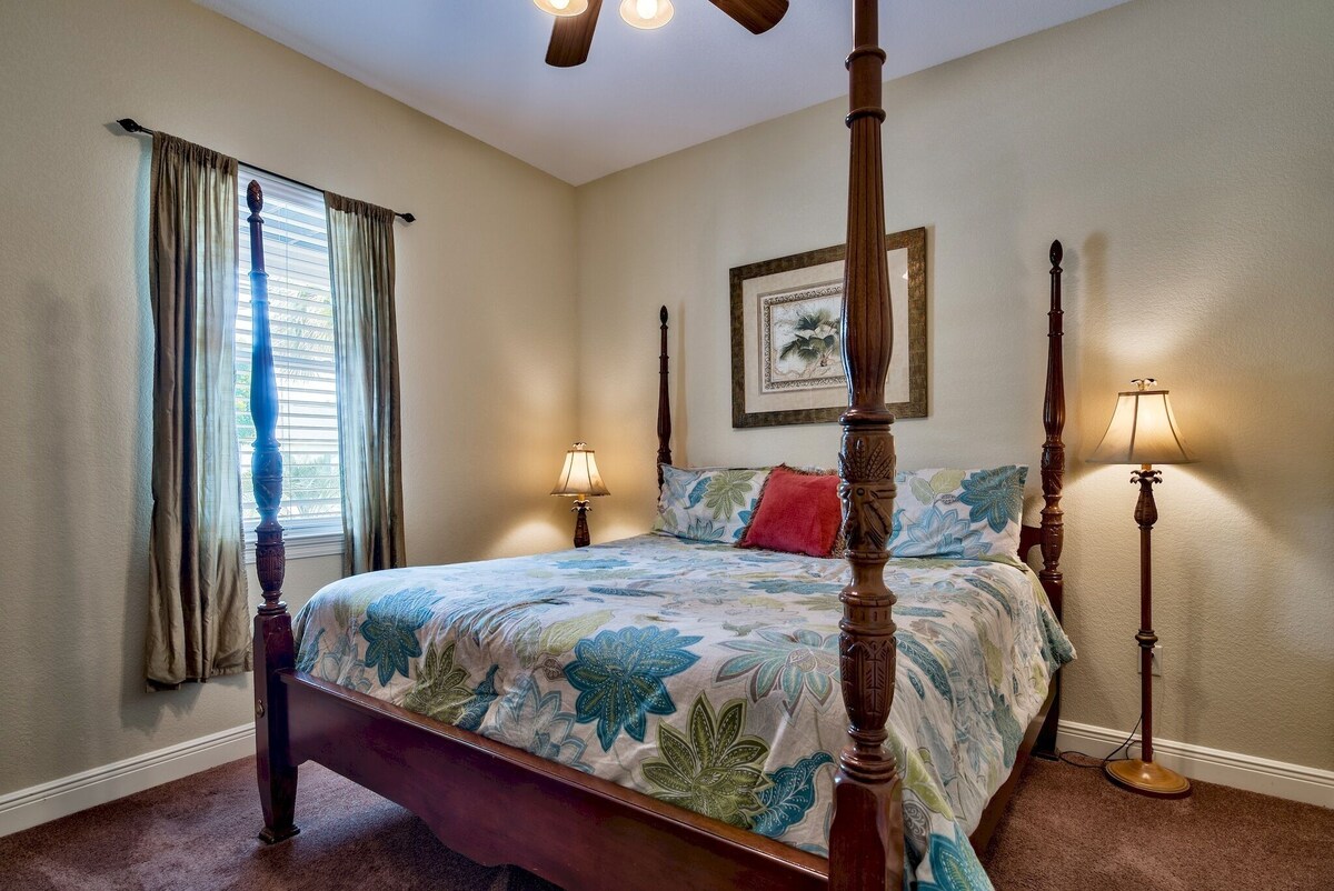 Photo 21 of 6 Bed 6 Bath with Private Heated Pool. 1 block to Beach!