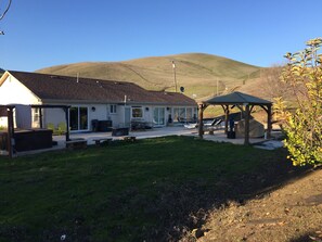 Exterior - Semi secluded retreat/ remote office/City escape. A getaway On 100 acres ranch
(Livermore)